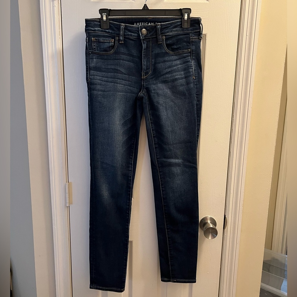 American Eagle Skinny Jeans - Size 8
